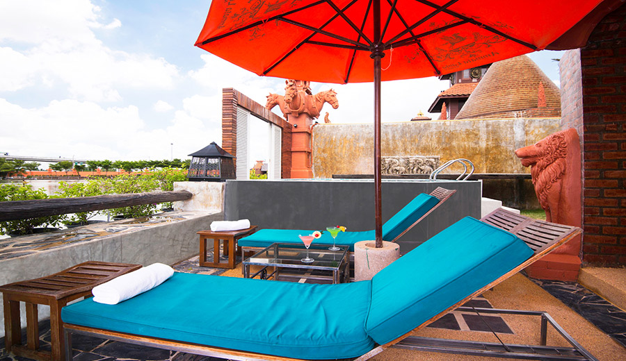 GrandPool Villa